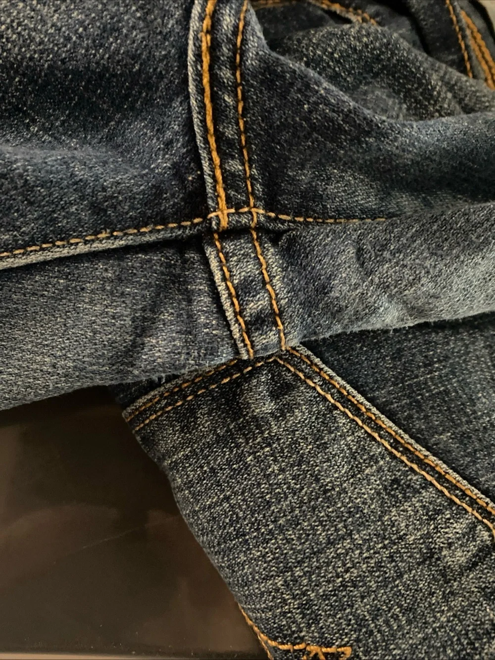 Levis Jeans Shorts 515 Bermuda Stretch Blue Denim Rolled Cuff Flap Pockets